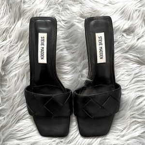 Steve Madden black size 6